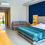 度假村 埃斯菲斯亚度假村 - 全包 4*